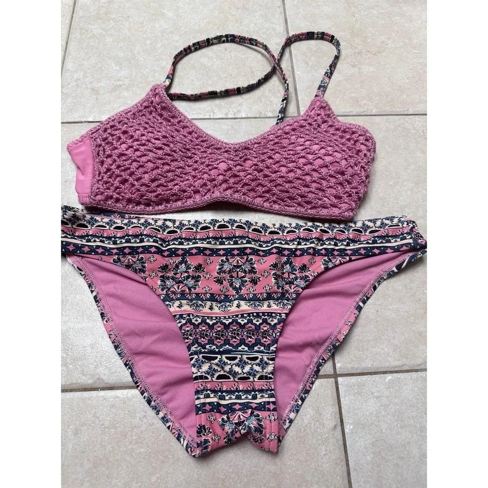 Xhileration pink bikini top and bottom,‎ size medium